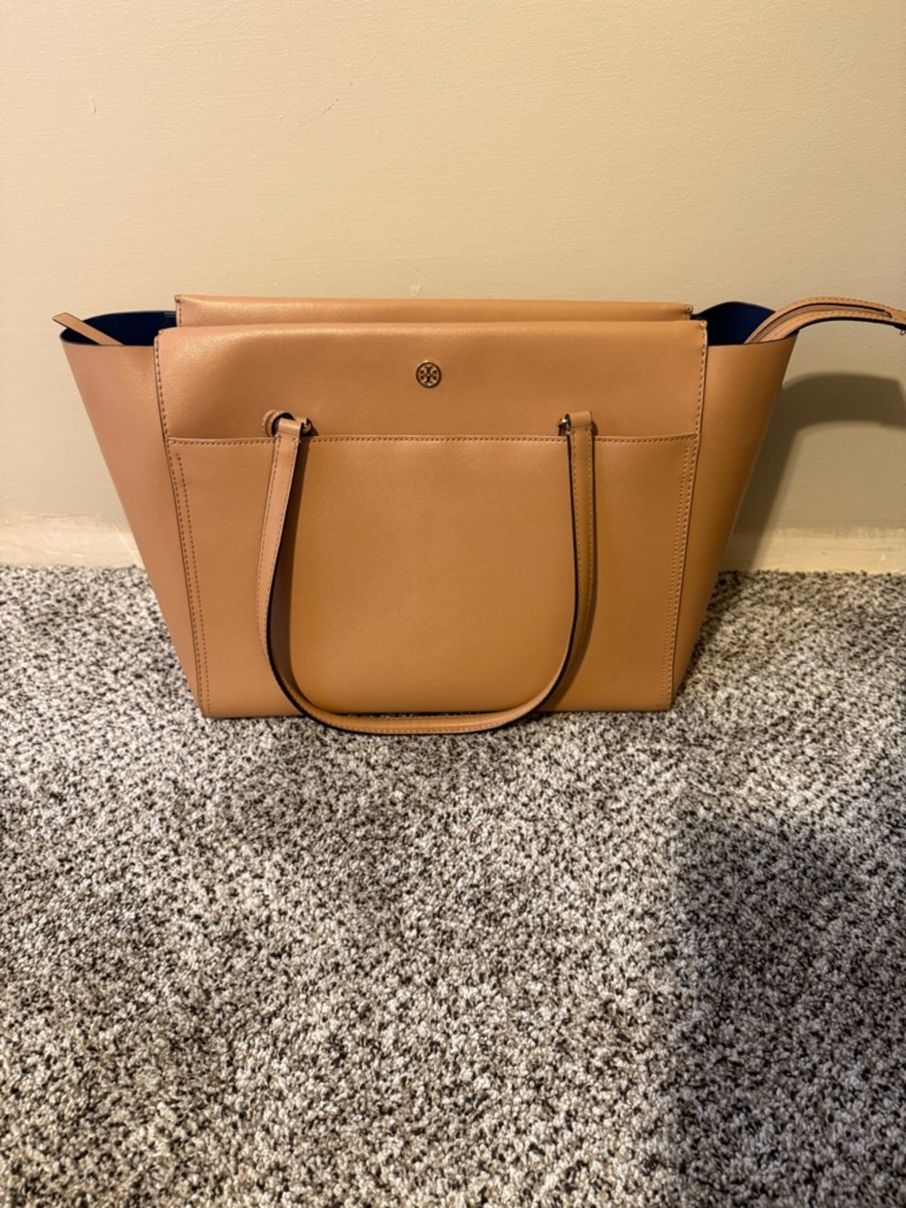 Authentic Tory Burch Perry Tote bag (older style)